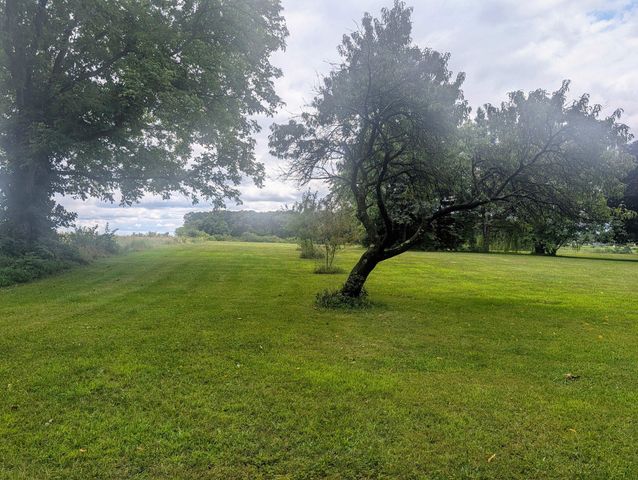 438 FOREST LN, Shoemakersville, PA 19555