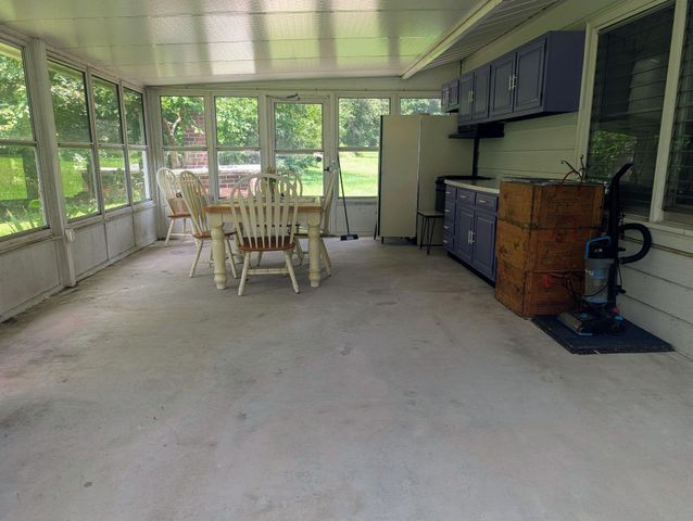 438 FOREST LN, Shoemakersville, PA 19555