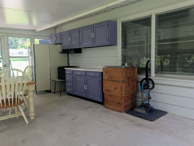 438 FOREST LN, Shoemakersville, PA 19555
