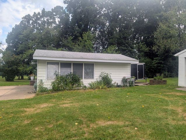438 FOREST LN, Shoemakersville, PA 19555