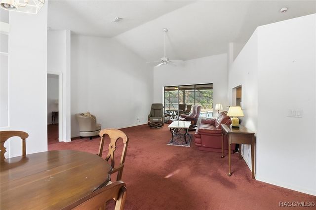 22 Mastic Court W, Homosassa, FL 34446