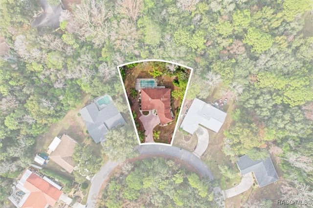 22 Mastic Court W, Homosassa, FL 34446