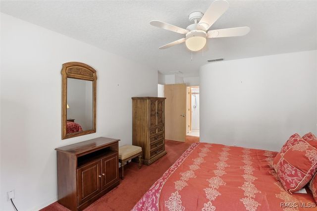 22 Mastic Court W, Homosassa, FL 34446