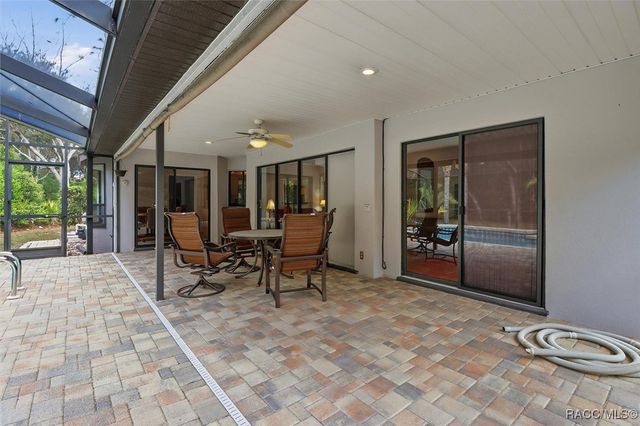 22 Mastic Court W, Homosassa, FL 34446