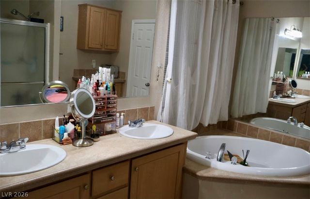 4964 Vista Flora Way, Las Vegas, NV 89121