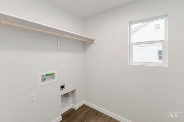 10513 W Tinder St, Star, ID 83669