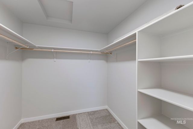 10513 W Tinder St, Star, ID 83669