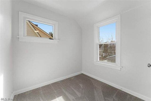 3406 Henderson Road, Cleveland Heights, OH 44112