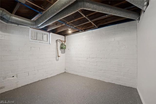 3406 Henderson Road, Cleveland Heights, OH 44112