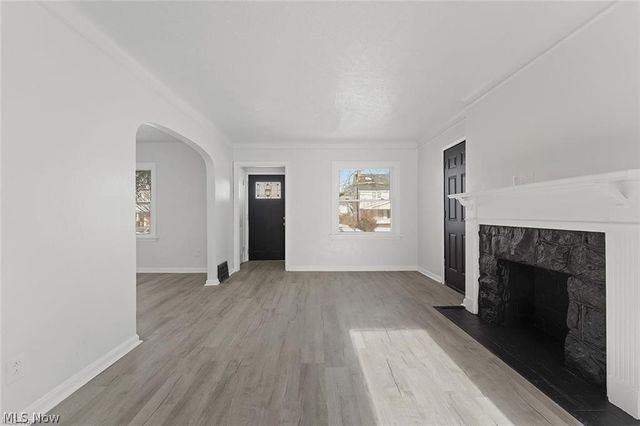 3406 Henderson Road, Cleveland Heights, OH 44112