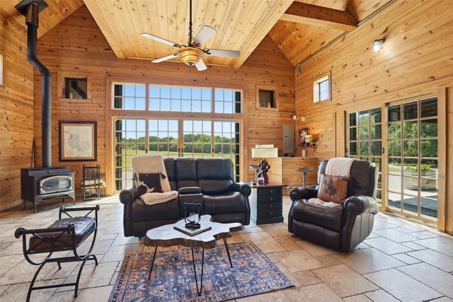 1001 Pate Road, Cresson, TX 76035