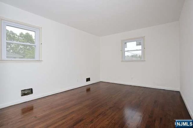 7-32 Richard Street, Fair Lawn, NJ 07410