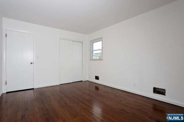 7-32 Richard Street, Fair Lawn, NJ 07410
