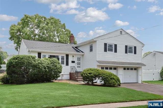 7-32 Richard Street, Fair Lawn, NJ 07410