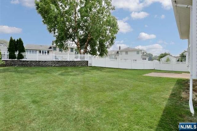 7-32 Richard Street, Fair Lawn, NJ 07410