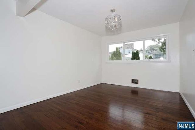 7-32 Richard Street, Fair Lawn, NJ 07410
