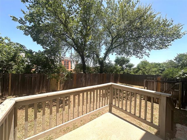 506 Delmar Ave B, Austin, TX 78752
