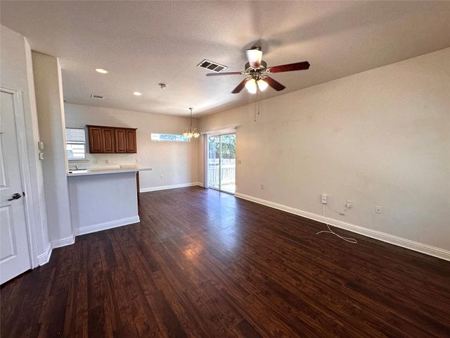 506 Delmar Ave B, Austin, TX 78752
