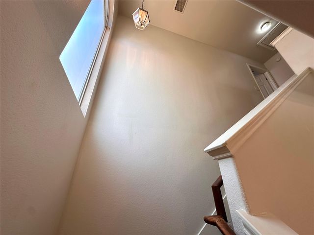 506 Delmar Ave B, Austin, TX 78752
