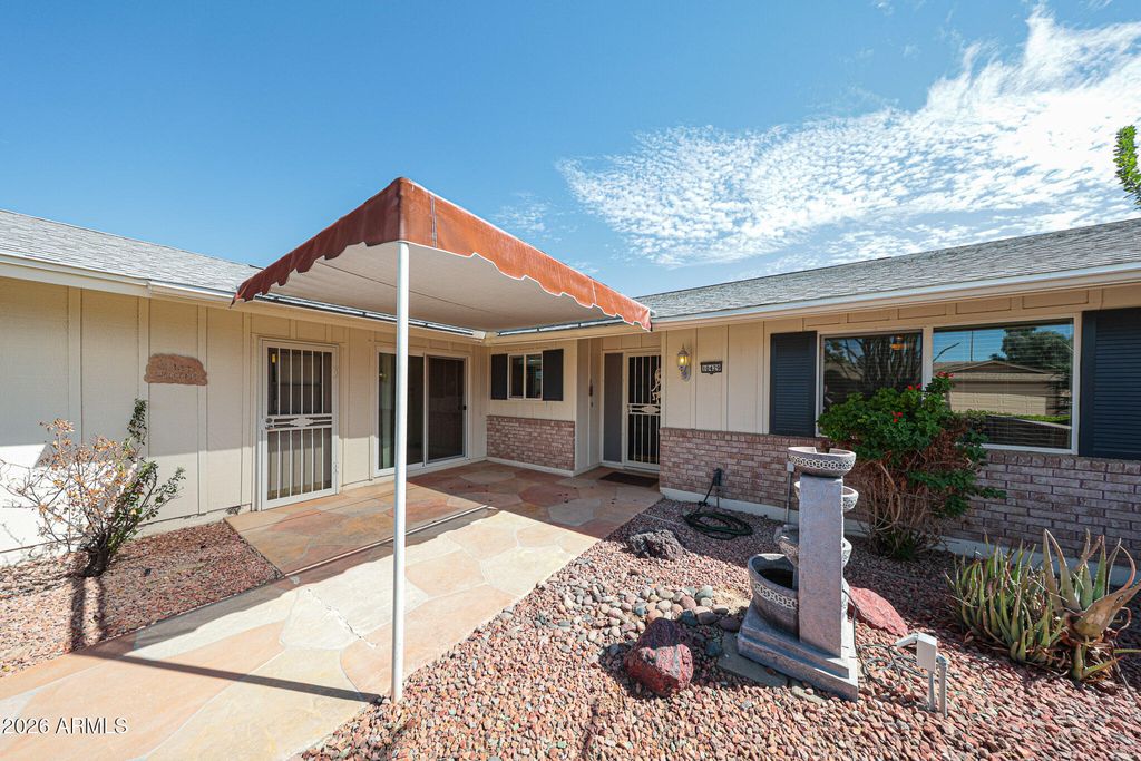 10429 W PRAIRIE HILLS Circle, Sun City, AZ 85351 — photo 2