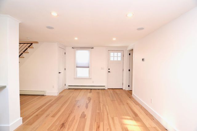 12 East Street, Waterbury, VT 05676