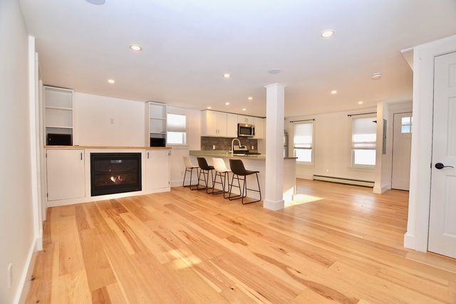 12 East Street, Waterbury, VT 05676