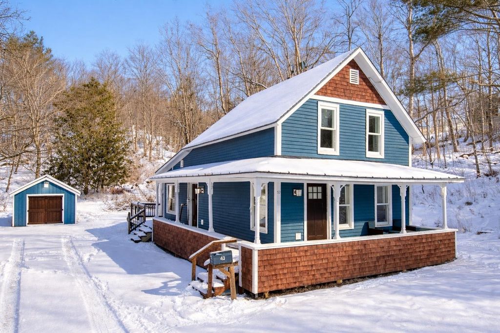 12 East Street, Waterbury, VT 05676