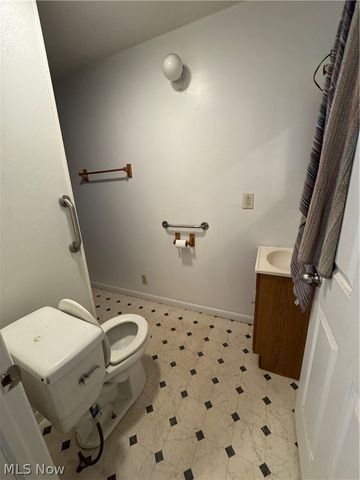 2700 Core Road, Parkersburg, WV 26104