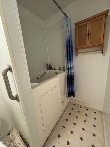 2700 Core Road, Parkersburg, WV 26104