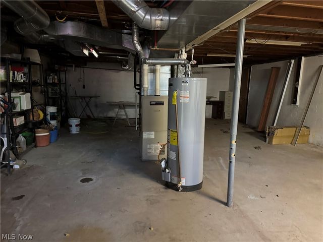 2700 Core Road, Parkersburg, WV 26104