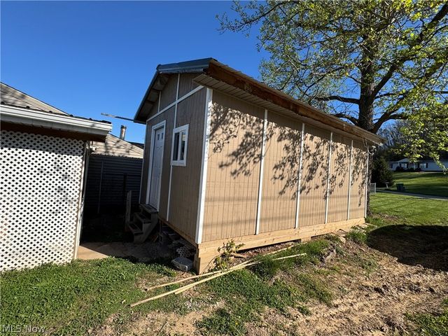 2700 Core Road, Parkersburg, WV 26104
