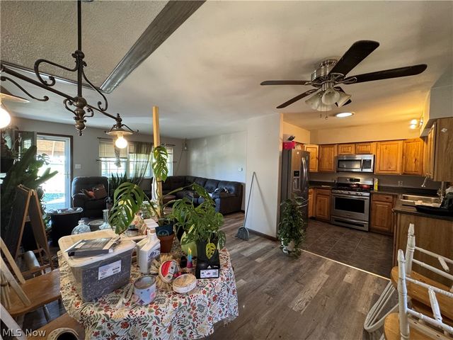 2700 Core Road, Parkersburg, WV 26104