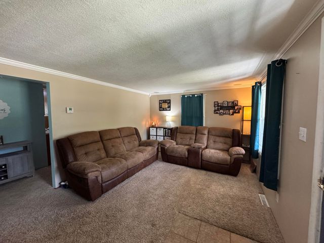 2561 Lake Shore Drive, Howard Twp, MI 49120