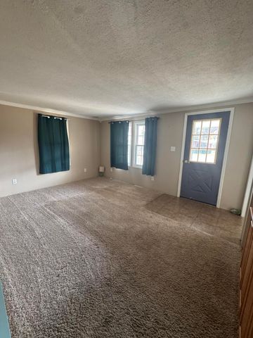 2561 Lake Shore Drive, Howard Twp, MI 49120