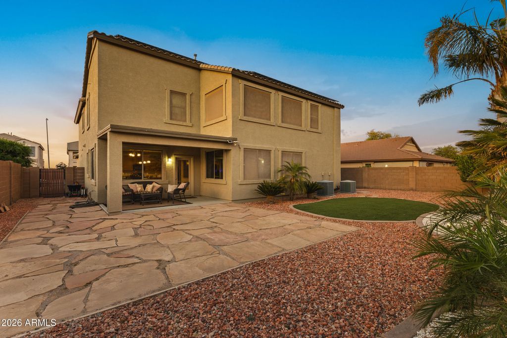 1339 E KINGMAN Place, Casa Grande, AZ 85122 — photo 4