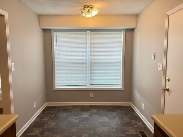 104 Cornelia Ct, Clarksville, TN 37042