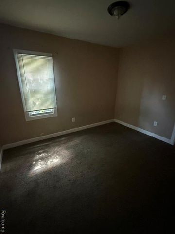 14889 Sussex Street, Detroit, MI 48227