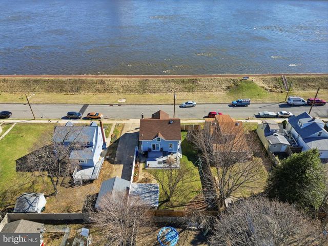 95 PARK AVE, Morrisville, PA 19067