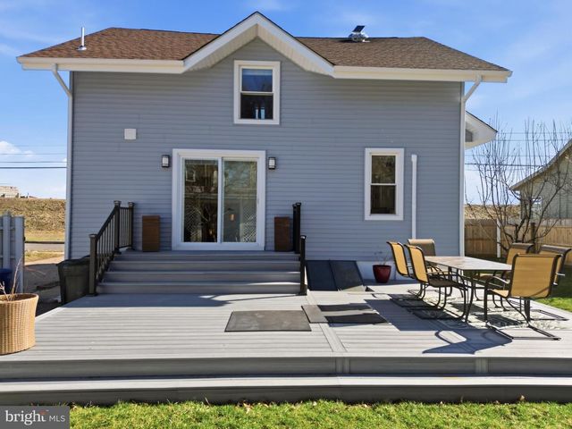 95 PARK AVE, Morrisville, PA 19067