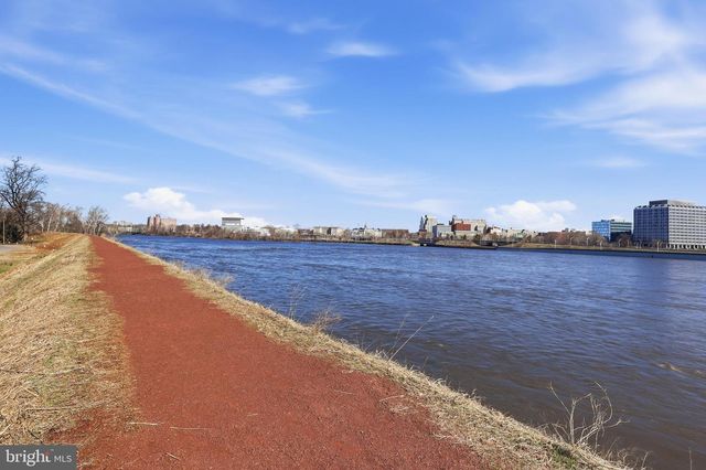 95 PARK AVE, Morrisville, PA 19067