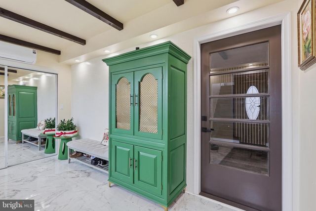 95 PARK AVE, Morrisville, PA 19067