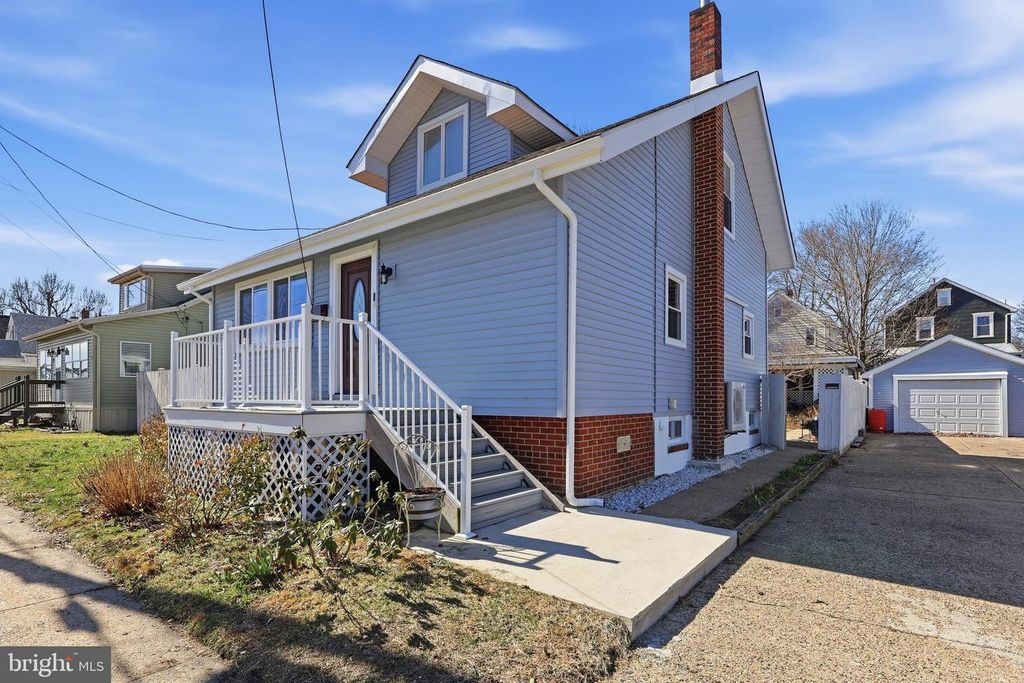 95 PARK AVE, Morrisville, PA 19067