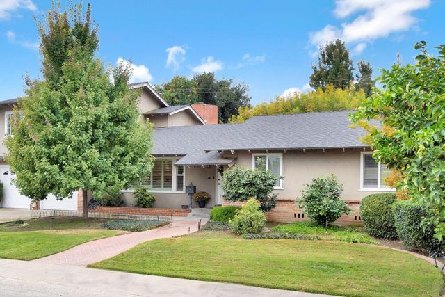 1103 S Linda Vista Street, Visalia, CA 93277