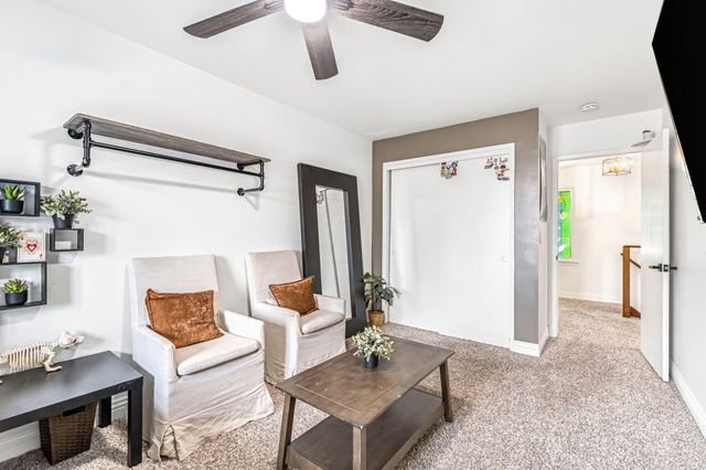 1103 S Linda Vista Street, Visalia, CA 93277