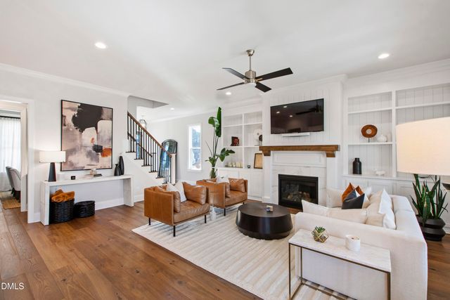 4104 Green Chase Way, Apex, NC 27539