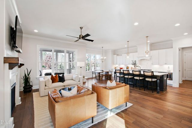 4104 Green Chase Way, Apex, NC 27539