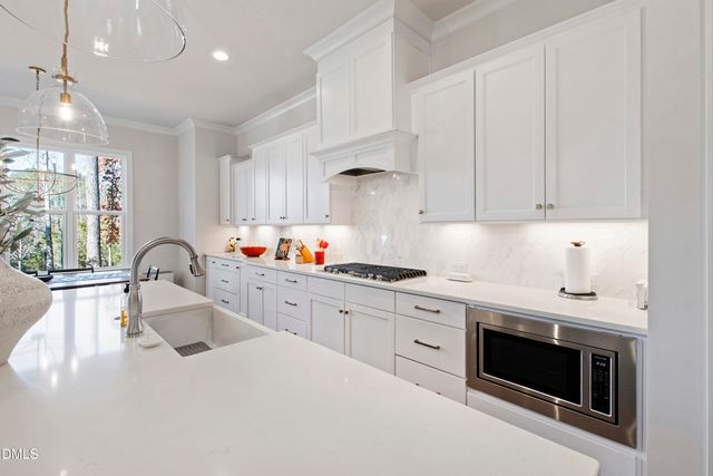 4104 Green Chase Way, Apex, NC 27539