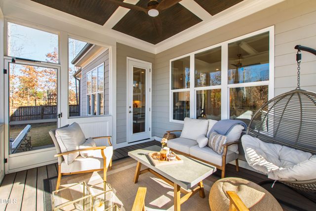 4104 Green Chase Way, Apex, NC 27539