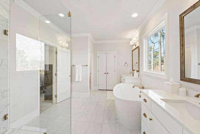 4104 Green Chase Way, Apex, NC 27539