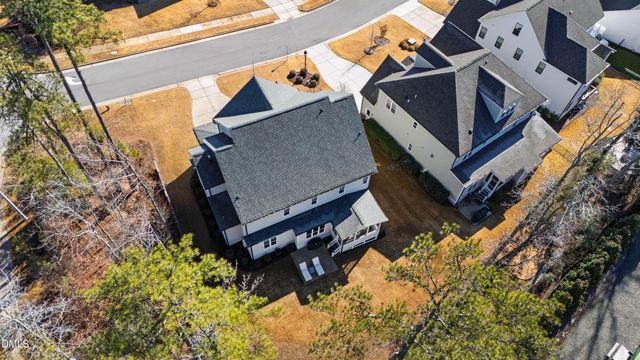 4104 Green Chase Way, Apex, NC 27539